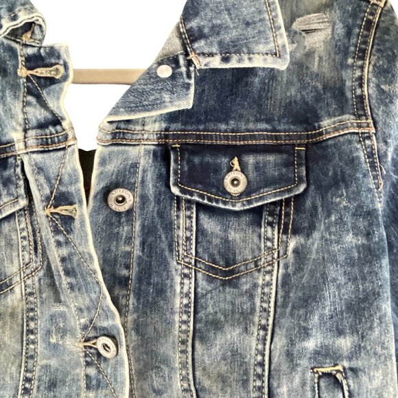 Arizona Jeans Girls Denim Jacket Size L Floral Embroidery Crochet Patchwork - Picture 7 of 11